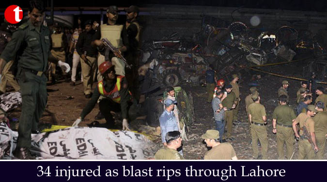 34 injured as blast rips through Lahore