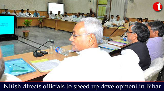Nitish directs officials to speed up development in Bihar