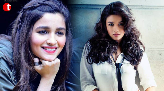 Audience will see me in different avatar in 'Raazi': Alia Bhatt