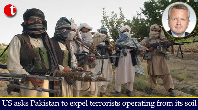 US asks Pakistan to expel terrorists operating from its soil