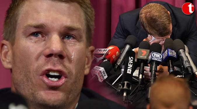 David Warner issues tearful apology over ball tampering