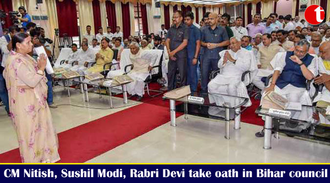 CM Nitish, Sushil Modi, Rabri Devi take oath in Bihar council