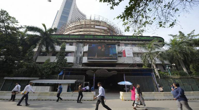 Nifty reclaims 10,800, up 80 pts