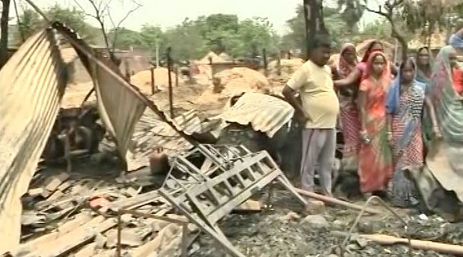 तेजस्वी के क्षेत्र में दलितों के घर जलाए जाने का मामला गरमाया