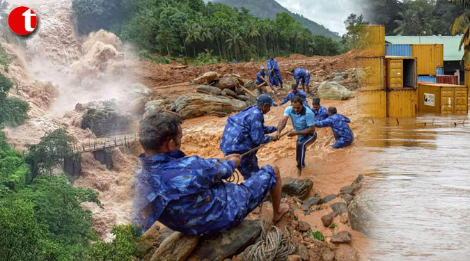 324 killed, 2 lakh in relief camps in Kerala as flood crisis worsens