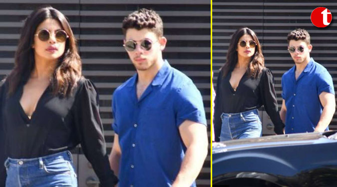 Priyanka, Nick step out for brunch date in LA