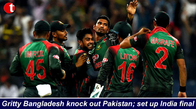 Gritty Bangladesh knock out Pakistan; set up India final