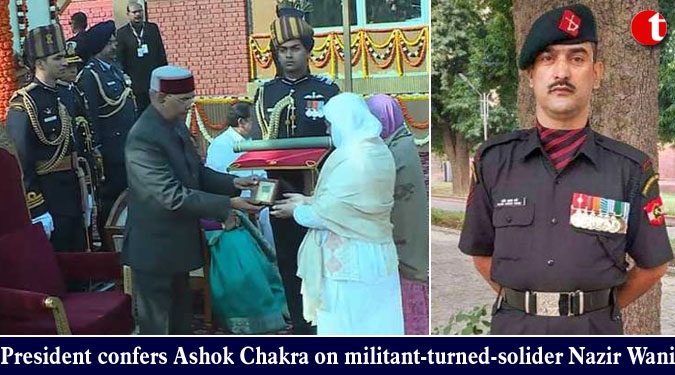 President confers Ashok Chakra on militant-turned-solider Nazir Wani