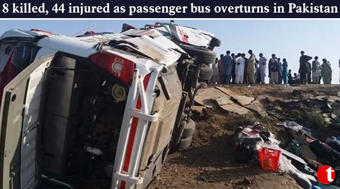 8 killed, 44 injured as passenger bus overturns in Pakistan