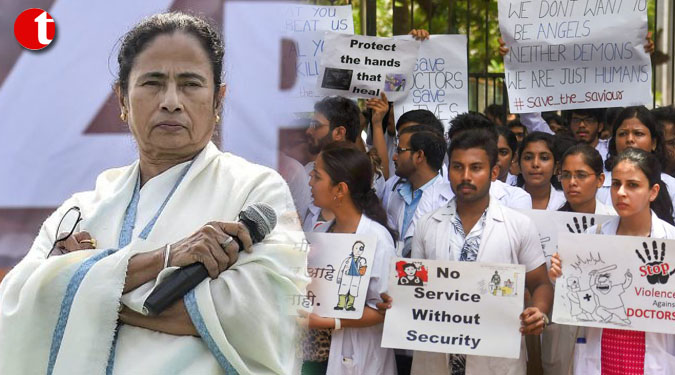 'Apologise first': Protesting doctors turn down Mamata's invite for talks