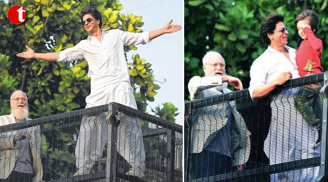 David Letterman joins SRK’s Eid meet with fans
