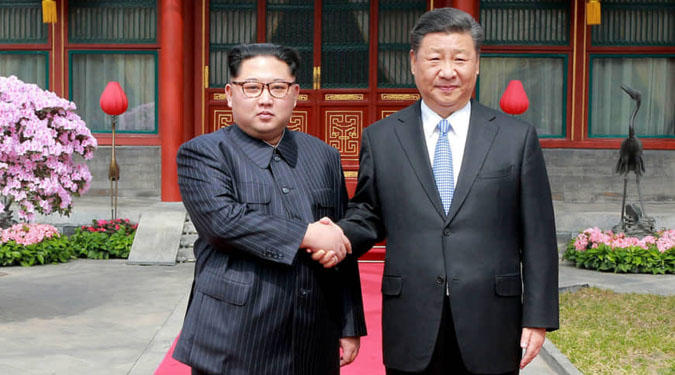 ट्रंप से वार्ता से पहले किम से मिलने उत्तर कोरिया पहुंचे चीनी राष्ट्रपति