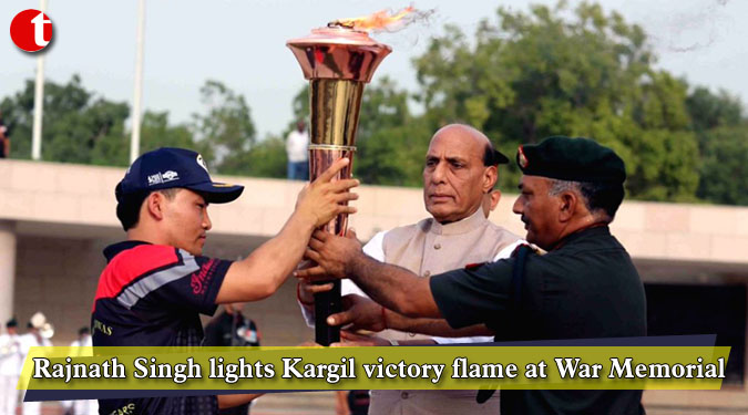 Rajnath Singh lights Kargil victory flame at War Memorial