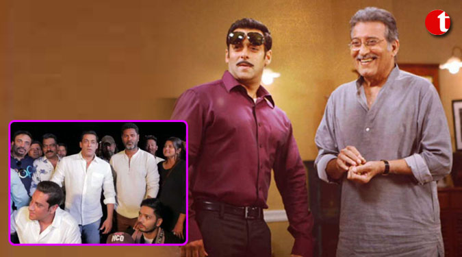 Salman pays tribute to Vinod Khanna on ”Dabangg 3” wrap up
