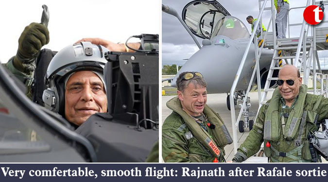 Very comfertable, smooth flight: Rajnath Singh after Rafale sortie