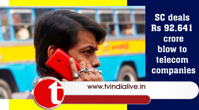 SC deals Rs 92,641 crore blow to telecom companies