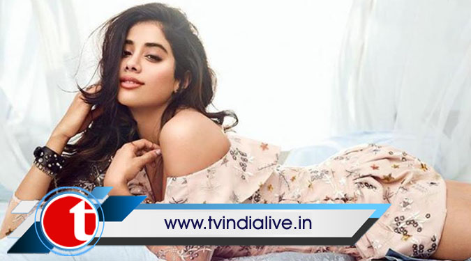 Getting papped is weird: Janhvi Kapoor