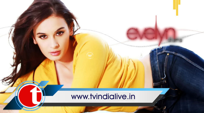 Evelyn Sharma will ‘absolutely’ wear a second-hand wedding dress