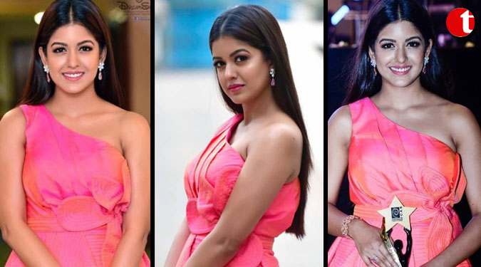 Ishita Dutta blossoms like a rose in pink