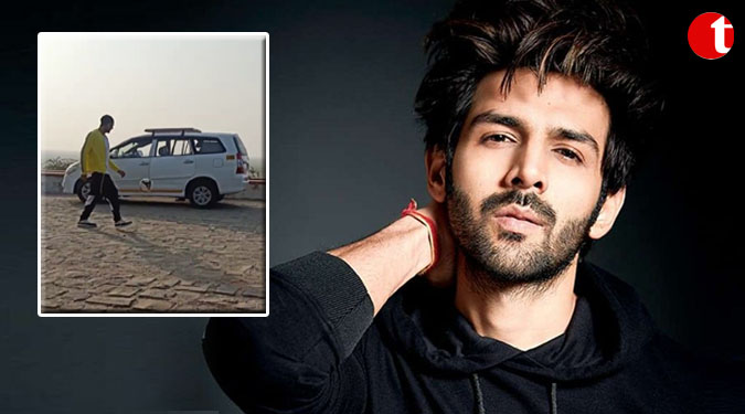 Kartik Aaryan beats 'Rajasthani cold' with morning soccer session