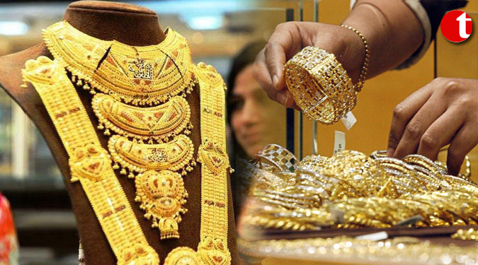 Gold imports dip for fifth consecutive month in April, fall by almost 100 per cent