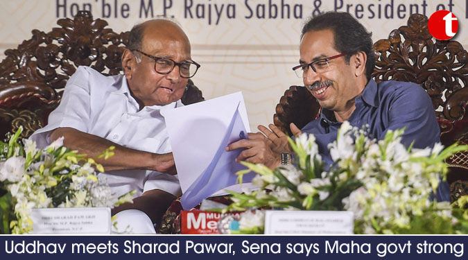 Uddhav meets Sharad Pawar, Sena says Maha govt strong