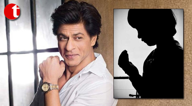 SRK's Eid tip: 'Give yourself a self-hug'