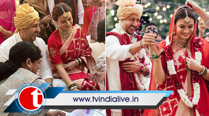 Dia Mirza shares unseen wedding photos