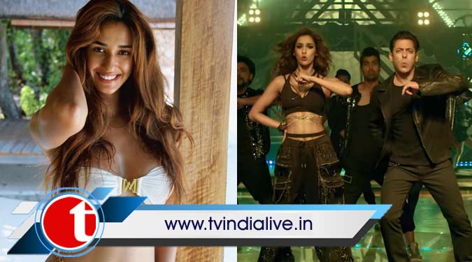 Disha Patani: Salman Khan dances like no one's watching him