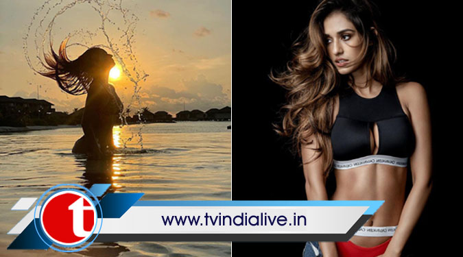 Disha Patani's new picture is about a mellow sun and sultry splash