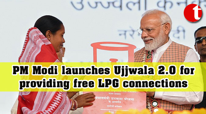 PM Modi launches Ujjwala 2.0 for providing free LPG connections