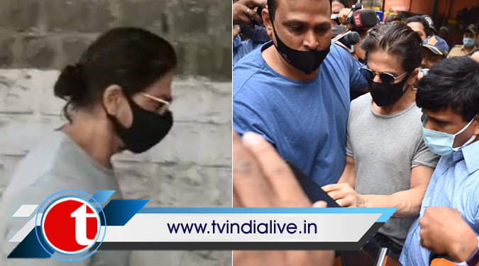 Ahead of HC bail plea, SRK meets Aryan in Arthur Road Jail
