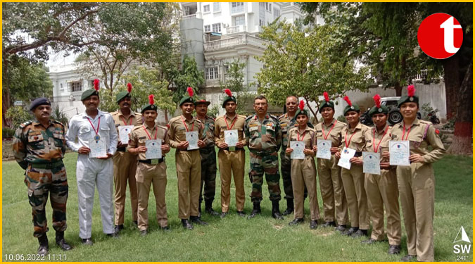 Brigadier Ravi Kapoor honoured to the winning team of Inter group shooting competition