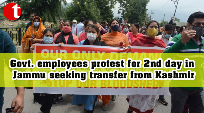 Govt. employees protest for 2nd day in Jammu seeking transfer from Kashmir