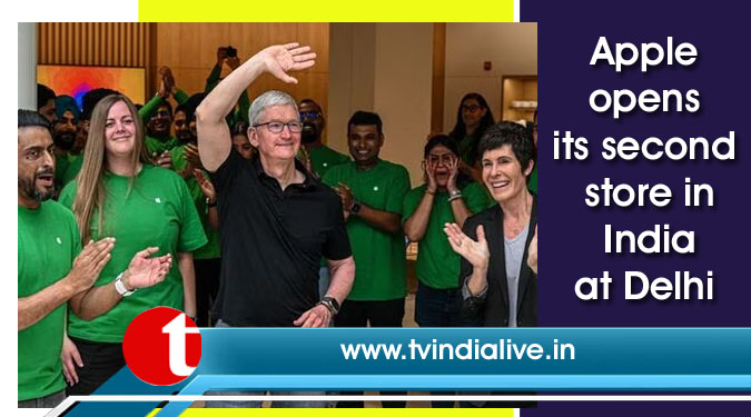 Apple opens its second store in India at Delhi