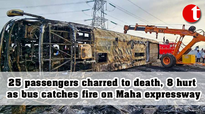 25 passengers charred to death, 8 hurt as bus catches fire on Maha expressway