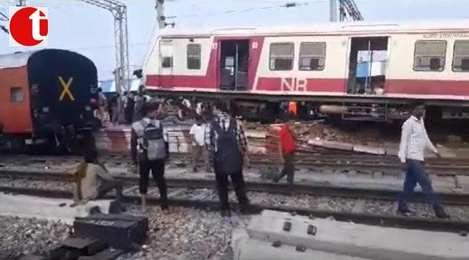 Train climbs onto platform at Mathura station, 1 injured