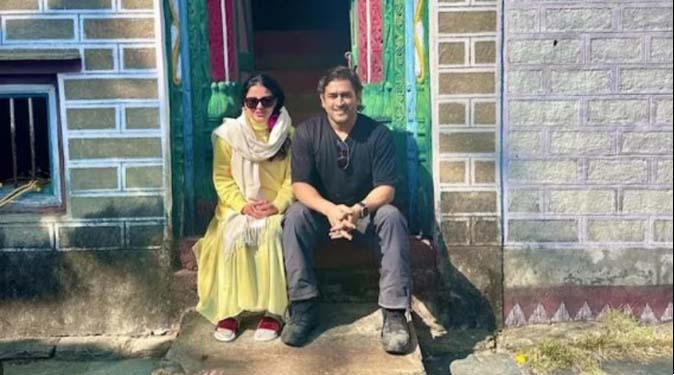 MS Dhoni Visits Ancestral Village In Almora