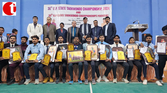 36th State Taekwondo Championship Trophy was won by Lucknow Team with 20 Golds, 6 Silver, 5 Bronze