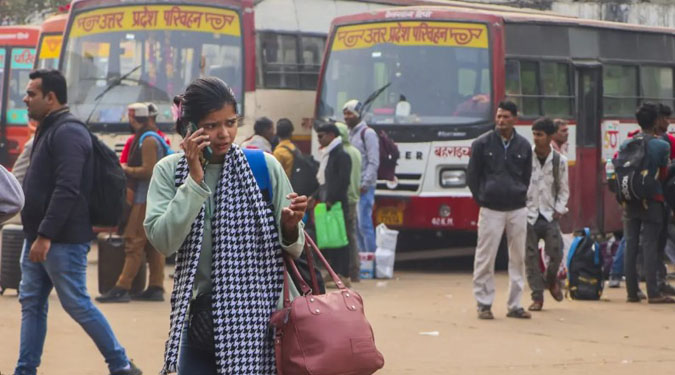 ऑटो व निजी बस चालकों को पीटा, वाहनों में तोड़फोड़