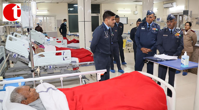 Air Marshal Vibhas Pande, AOC-In-C, HQMC, IAF And Mrs. Ruchira Pande, President, Affwa(R) Visited Air Force Hospital, Kanpur On 15 Jan 24