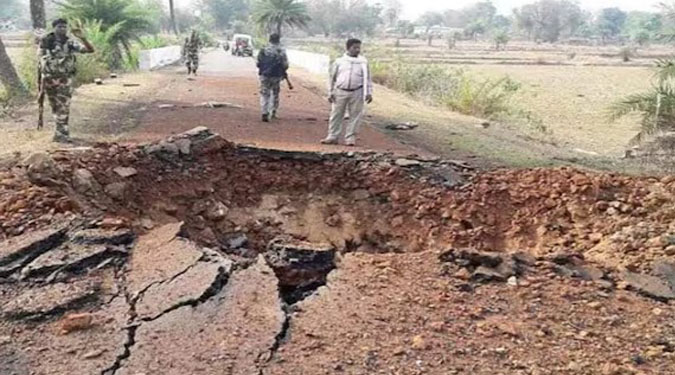 C'garh: 8 jawans dead as Naxals blow up their vehicle