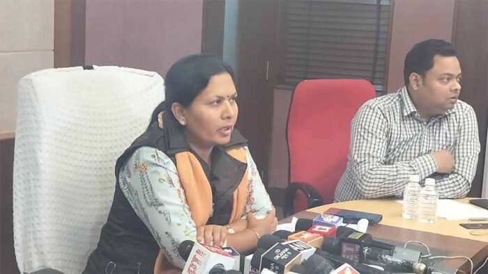 भारतीय रेलवे महाकुंभ 2025 के दौरान श्रद्धालुओं के सुगम आवागमन के लिए युद्धस्तर पर कार्यरत