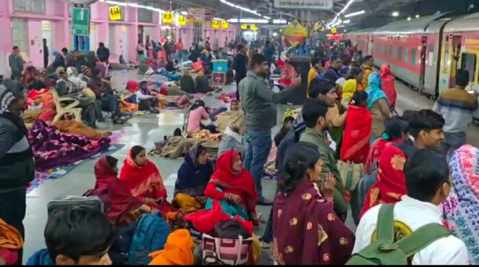नई दिल्ली स्टेशन पर भगदड़ के बाद एक्शन में रेलवे,  MP के इन स्टेशनों पर हाई अलर्ट…