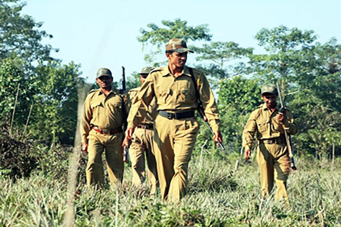 प्रदेश में अब रेंजर, वनपाल और वन रक्षकों के खिलाफ पुलिस तभी केस दर्ज करेगी जब कलेक्टर इस संबंध में आदेश जारी करेगा