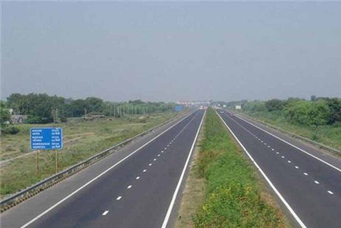 NHAI राष्ट्रीय राजमार्गों के किनारे फूड कोर्ट, रेस्टोरेंट, शॉपिंग स्टोर और अन्य सुविधाएं विकसित की करेगी