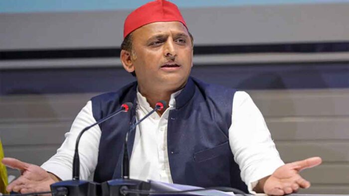 मिल्कीपुर में उपचुनाव के लिए चल रहे मतदान में बोगस वोटिंग के आरोप वाले कुछ वीडियो अखिलेश यादव ने शेयर किए