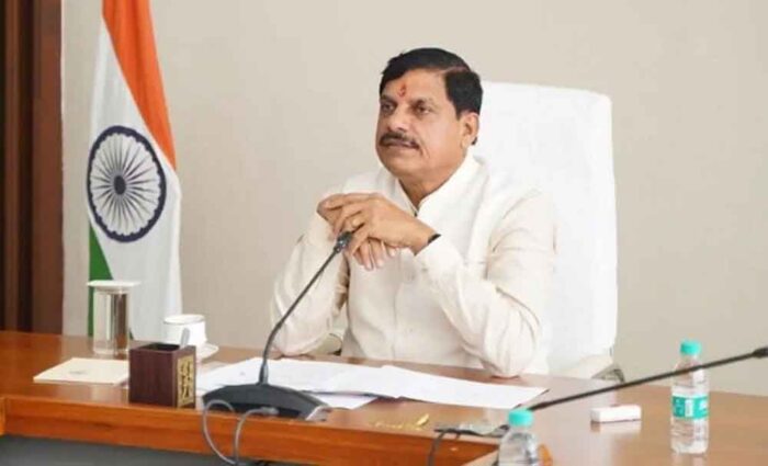 मुख्यमंत्री डॉ. यादव ने कहा- सभी अधिकारी निर्धारित लक्ष्य समय-सीमा में पूरा करें