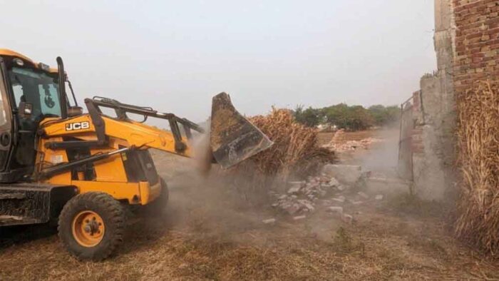 पंजाब के बाद अब हरियाणा में अवैध निर्माण पर चलेगा बुलडोजर, लोगों में मचा हड़कंप