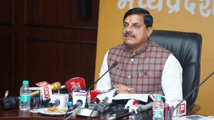 मोहन सरकार स्कूटी के बाद अब मुख्यमंत्री प्रोत्साहन योजना के तहत उत्कृष्ट प्रदर्शन करने वाले विद्यार्थियों को लैपटॉप देगी,  तारीख हुई फाइनल